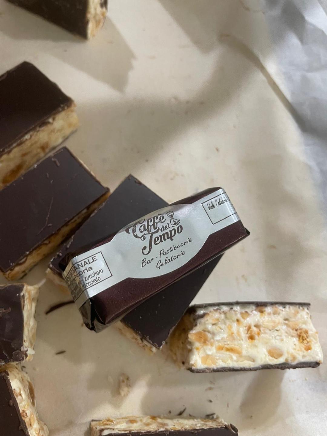 Vetrina di dolci artigianali